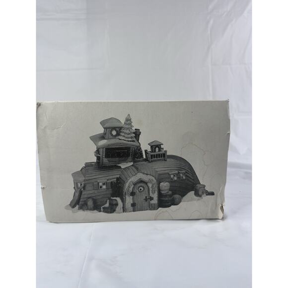 Dept 56 DICKENS VILLAGE Peggotty's Seaside Cottage 5550 Christmas HOUSE Heritage - Picture 7 of 7